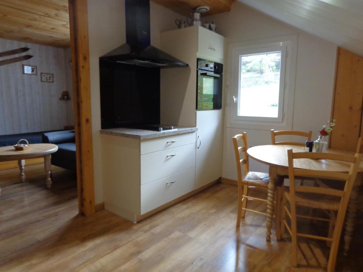 Apartament Chez Corine Marque Badet Luz-Saint-Sauveur Zewnętrze zdjęcie